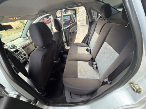 FORD Fiesta Sedan 1.6 4P FLEX, Foto 9