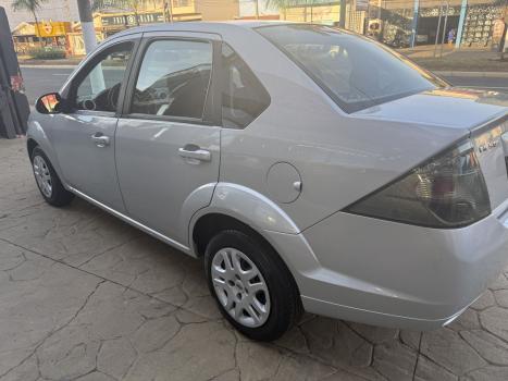 FORD Fiesta Sedan 1.6 4P FLEX, Foto 5