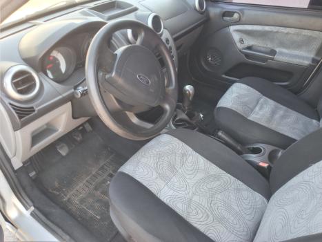 FORD Fiesta Sedan 1.6 4P FLEX, Foto 4