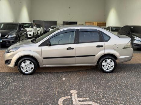 FORD Fiesta Sedan 1.6 16V 4P SE FLEX, Foto 6