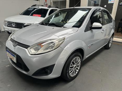 FORD Fiesta Sedan 1.6 4P FLEX, Foto 1