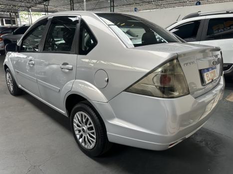FORD Fiesta Sedan 1.6 4P FLEX, Foto 2