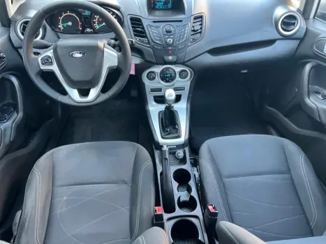 FORD Fiesta Sedan , Foto 3