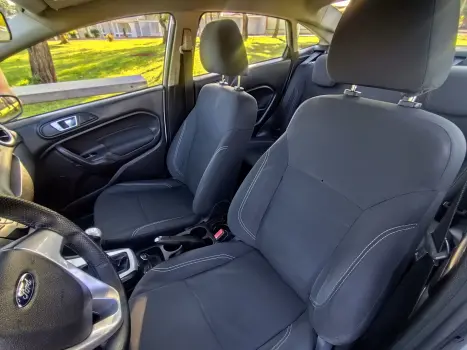FORD Fiesta Sedan , Foto 11