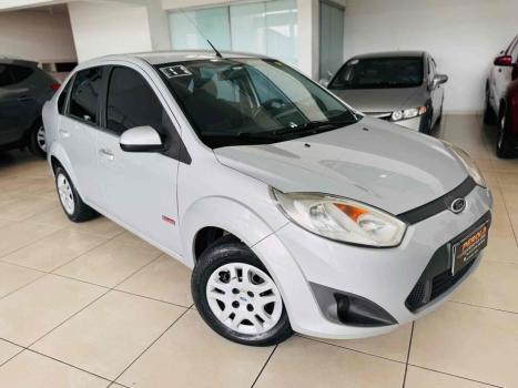 FORD Fiesta Sedan , Foto 2