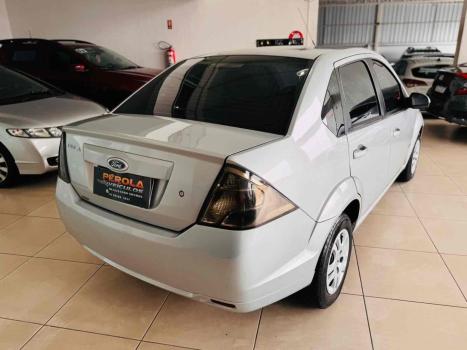 FORD Fiesta Sedan , Foto 6