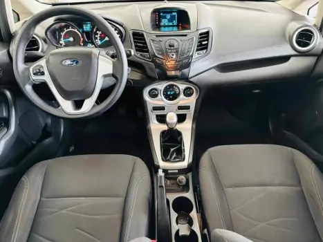 FORD Fiesta Sedan , Foto 9