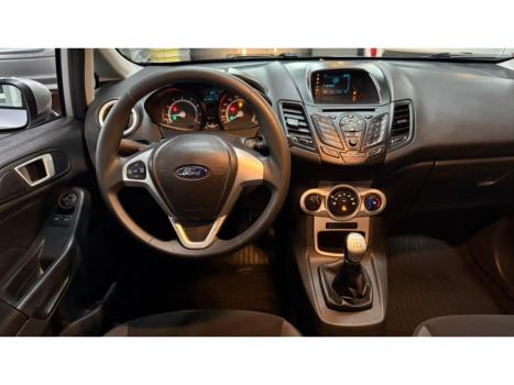 FORD Fiesta Sedan , Foto 18