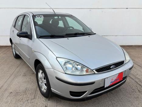 FORD Focus Hatch 1.6 4P, Foto 2
