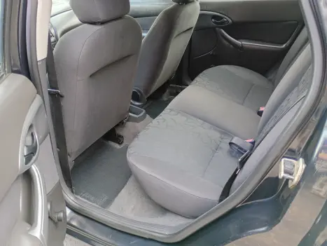 FORD Focus Hatch 1.6 4P FLEX GL, Foto 11
