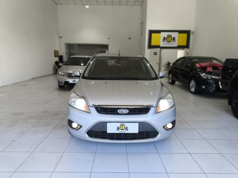 FORD Focus Hatch 1.6 4P GLX, Foto 1