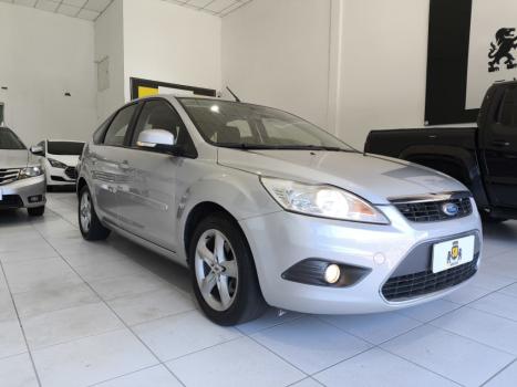 FORD Focus Hatch 1.6 4P GLX, Foto 6