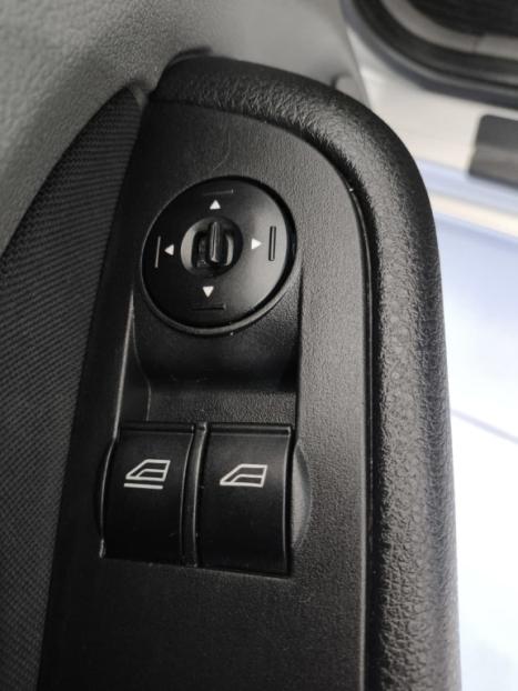 FORD Focus Hatch 1.6 4P GLX, Foto 8