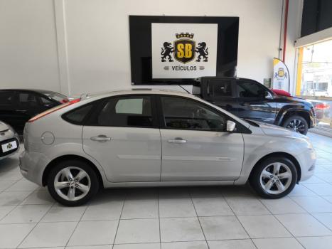 FORD Focus Hatch 1.6 4P GLX, Foto 10