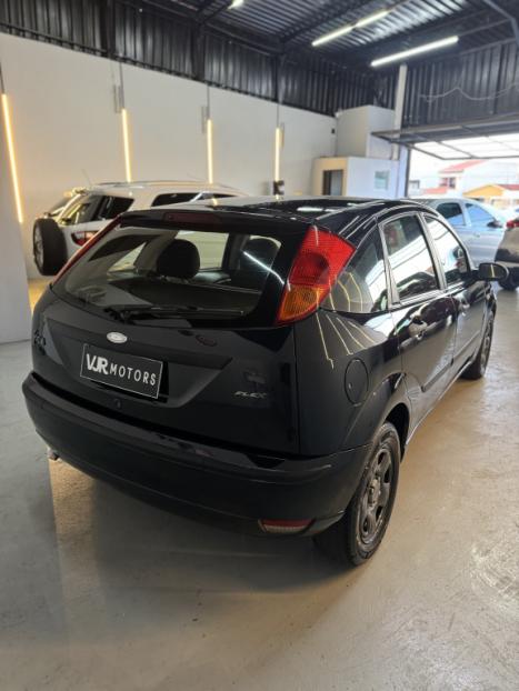 FORD Focus Hatch 1.6 16V 4P SE FLEX, Foto 4 FORD Focus Hatch 1.6 16V 4P SE FLEX, Foto 4