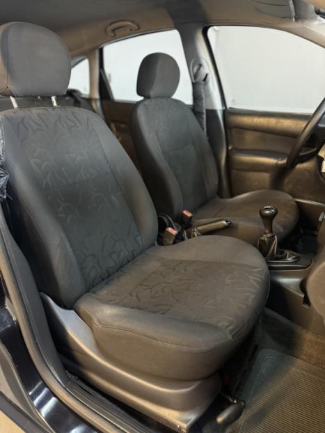 FORD Focus Hatch 1.6 16V 4P SE FLEX, Foto 9 FORD Focus Hatch 1.6 16V 4P SE FLEX, Foto 9