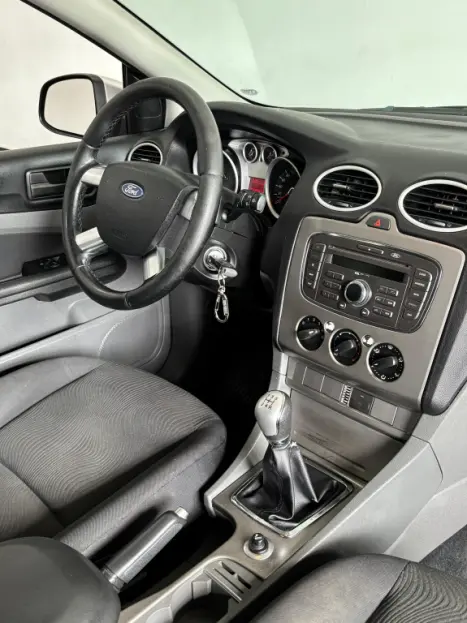 FORD Focus Hatch 1.6 16V 4P FLEX S, Foto 11