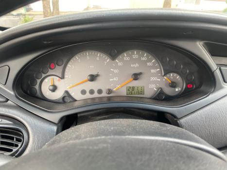 FORD Focus Hatch 1.6 4P GLX, Foto 8 FORD Focus Hatch 1.6 4P GLX, Foto 8