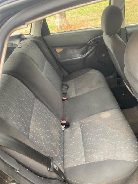 FORD Focus Hatch 1.6 4P GLX, Foto 9 FORD Focus Hatch 1.6 4P GLX, Foto 9