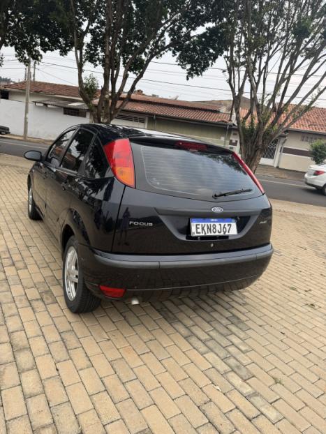 FORD Focus Hatch 1.6 4P GLX, Foto 11 FORD Focus Hatch 1.6 4P GLX, Foto 11