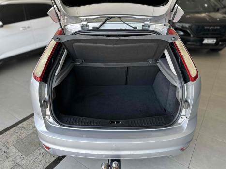 FORD Focus Hatch 1.6 4P GLX FLEX, Foto 6