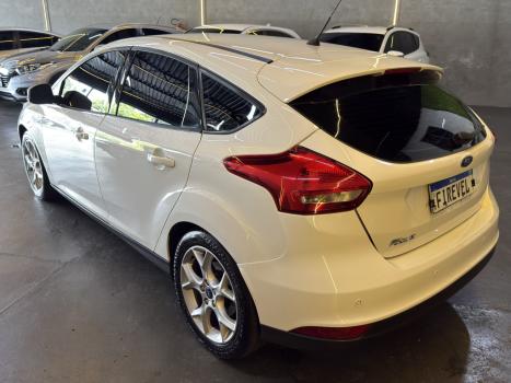 FORD Focus Hatch 1.6 16V 4P SE PLUS FLEX, Foto 5