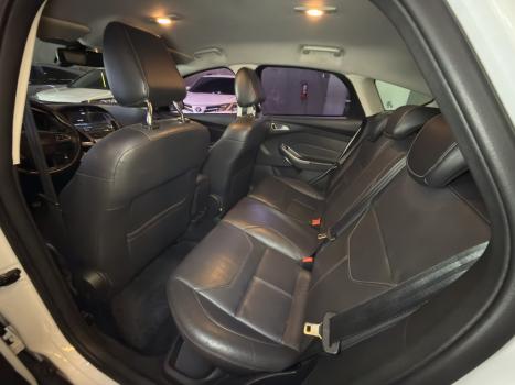 FORD Focus Hatch 1.6 16V 4P SE PLUS FLEX, Foto 7