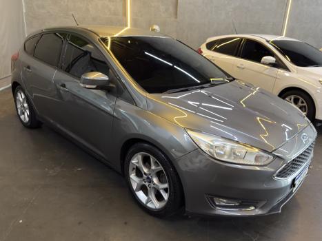 FORD Focus Hatch 1.6 16V 4P SE PLUS FLEX, Foto 2