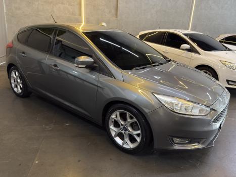 FORD Focus Hatch 1.6 16V 4P SE PLUS FLEX, Foto 1