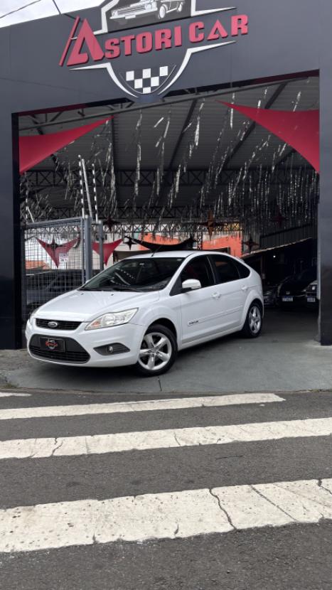 FORD Focus Hatch 1.6 4P GLX FLEX, Foto 1