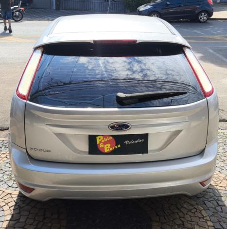 FORD Focus Hatch 1.6 16V 4P FLEX GL, Foto 4