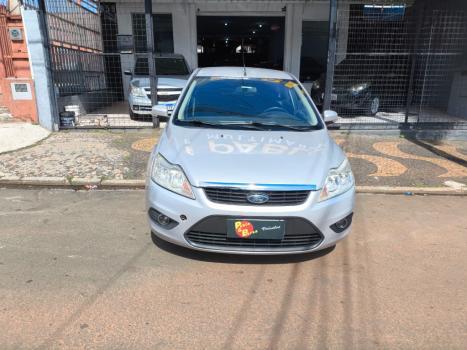FORD Focus Hatch 1.6 16V 4P FLEX GL, Foto 5