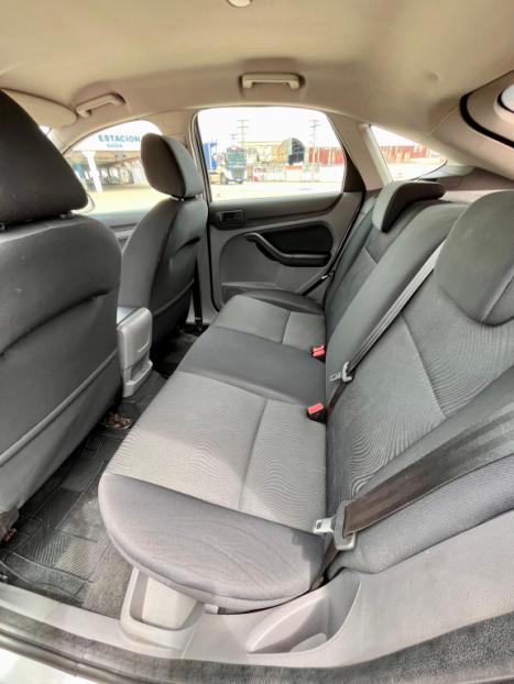 FORD Focus Hatch 1.6 16V 4P FLEX GL, Foto 8
