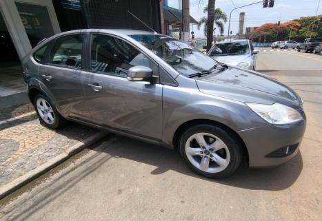 FORD Focus Hatch 1.6 16V 4P FLEX GL, Foto 6