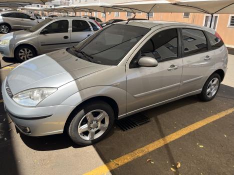 FORD Focus Hatch 1.6 4P GL, Foto 5