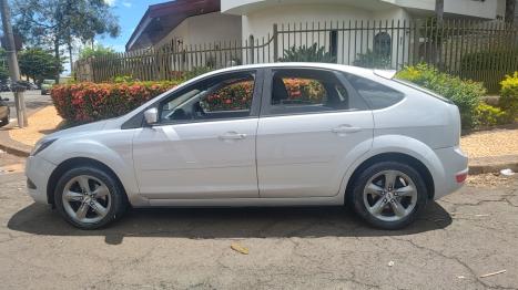 FORD Focus Hatch 1.6 4P GLX FLEX, Foto 1