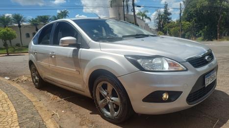 FORD Focus Hatch 1.6 4P GLX FLEX, Foto 2