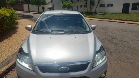 FORD Focus Hatch 1.6 4P GLX FLEX, Foto 4