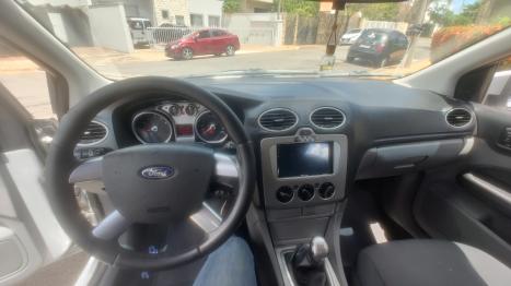 FORD Focus Hatch 1.6 4P GLX FLEX, Foto 10