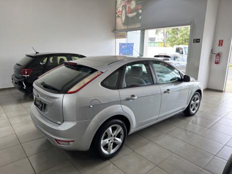 FORD Focus Hatch 1.6 16V 4P SE FLEX, Foto 4
