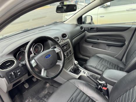 FORD Focus Hatch 1.6 16V 4P SE FLEX, Foto 6