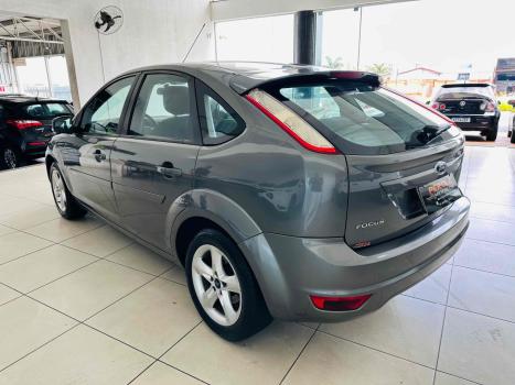 FORD Focus Hatch 1.6 4P GLX FLEX, Foto 6