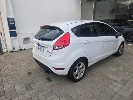 FORD Focus Hatch 1.6 16V 4P FLEX SE POWERSHIFT AUTOM�TICO, Foto 2
