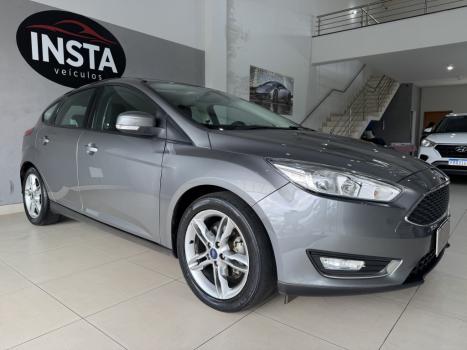 FORD Focus Hatch 1.6 16V 4P SE PLUS FLEX, Foto 1