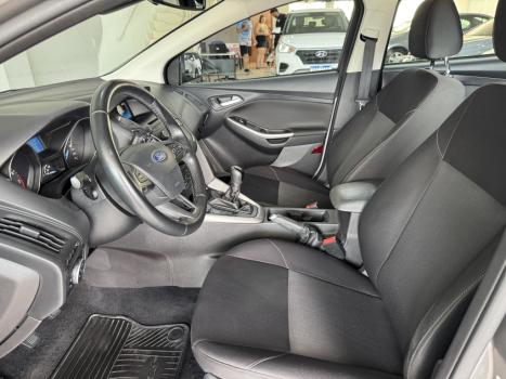 FORD Focus Hatch 1.6 16V 4P SE PLUS FLEX, Foto 12
