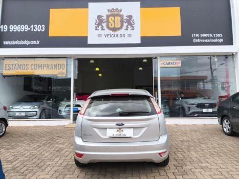 FORD Focus Hatch 1.6 16V 4P SE FLEX, Foto 3