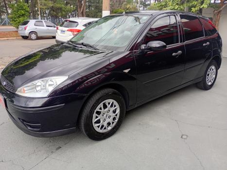 FORD Focus Hatch 1.6 4P FLEX GL, Foto 2