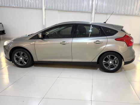 FORD Focus Hatch 1.6 16V 4P FLEX S, Foto 5