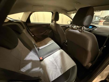 FORD Focus Hatch 1.6 16V 4P FLEX S, Foto 10