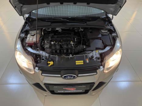 FORD Focus Hatch 1.6 16V 4P FLEX S, Foto 17